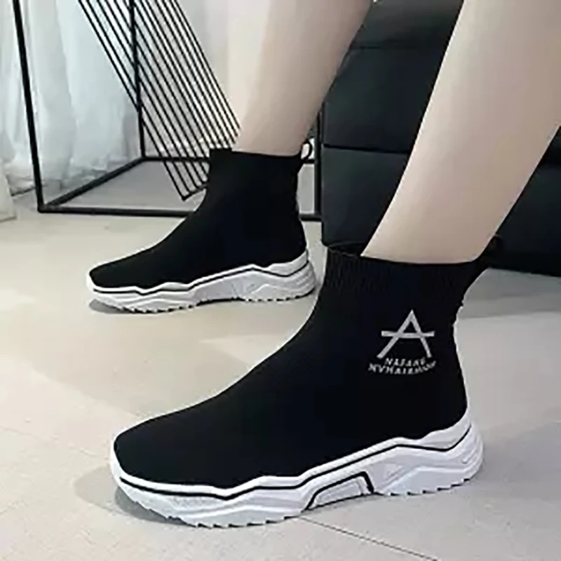 Женские ботинки на платформе сезон осень коллекция 2019 года яркие цвета женская