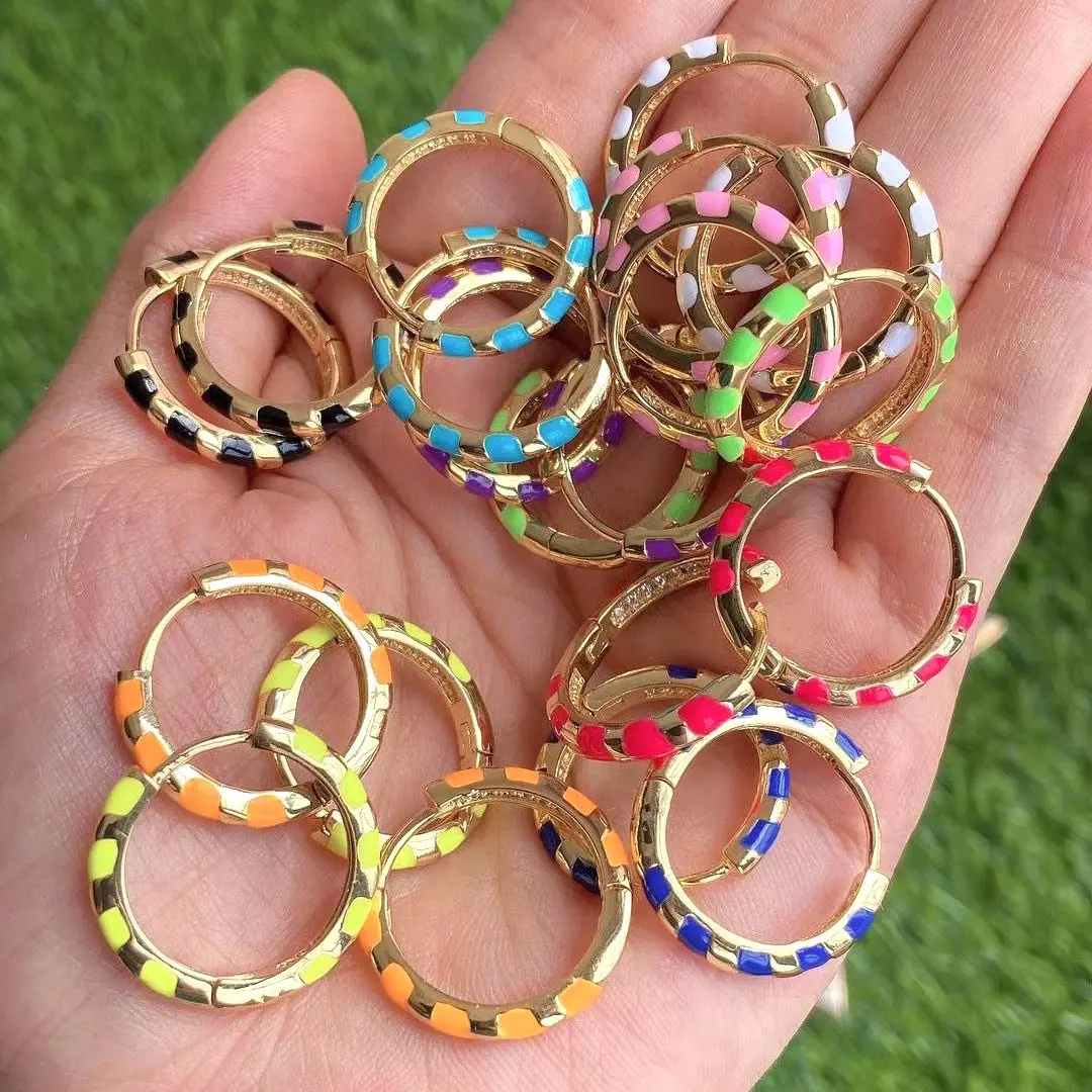 

5Pairs Fashion Gorgeous women trendy new fashion gold plated enamel circle huggie hoop earring Paved CZ