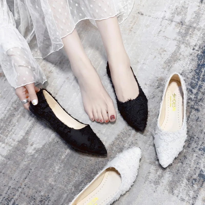 Туфли женские с острым носком Повседневные Дышащие мягкой подошвой балетки