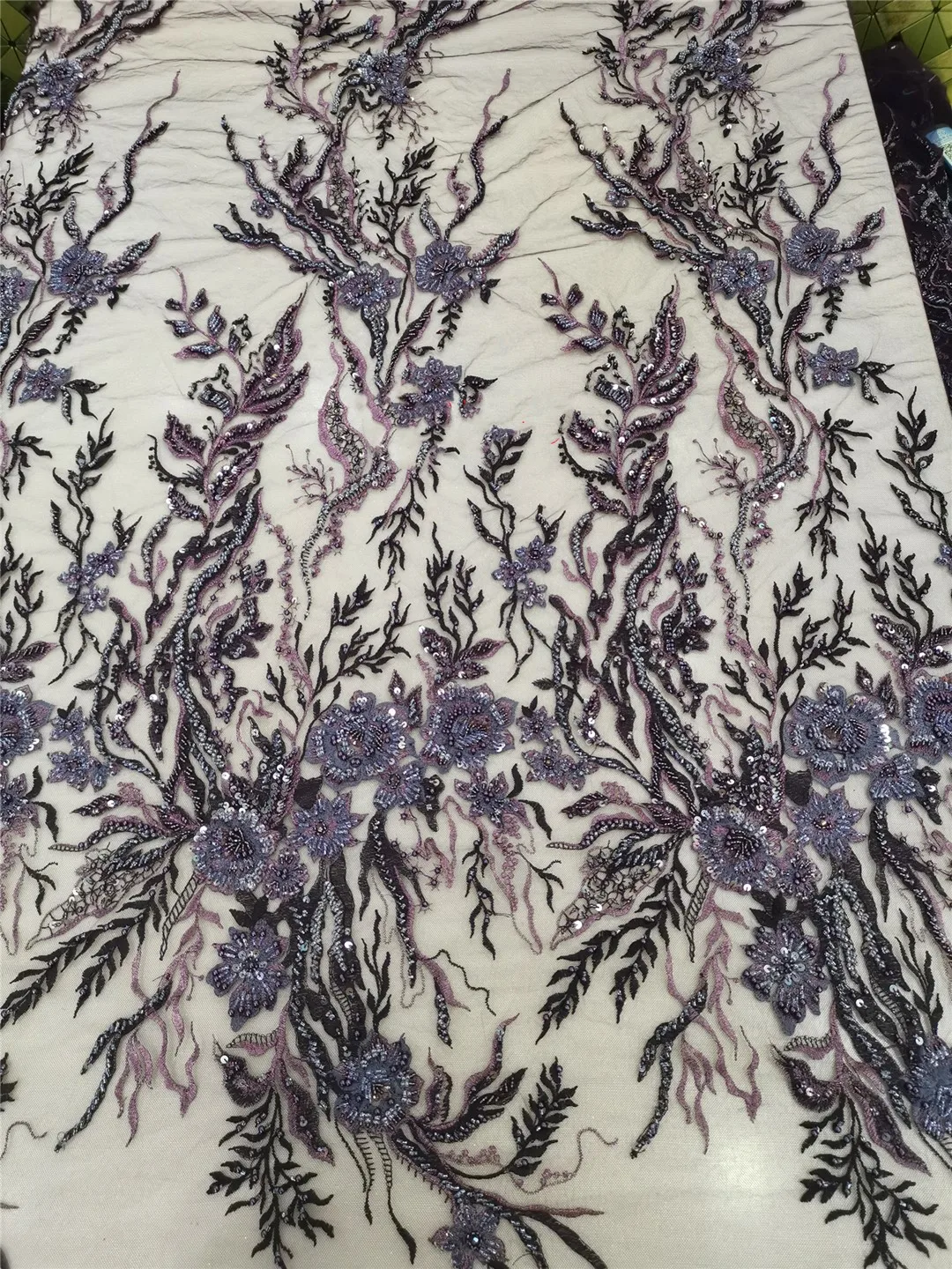 

Высокое качество ручной работы из бисера вышивка африканская Ткань кружево/вечернее платье дизайн/ручной работы французское Тюлевое верхом, украшенным крученой пряжей на weddingdress