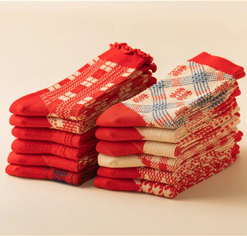 Celebrates The New Year Lucky Socks Red Socks 11 PAIRS Women's Stockings Winter Middle Tube Socks Wedding Gifts Cotton Sock