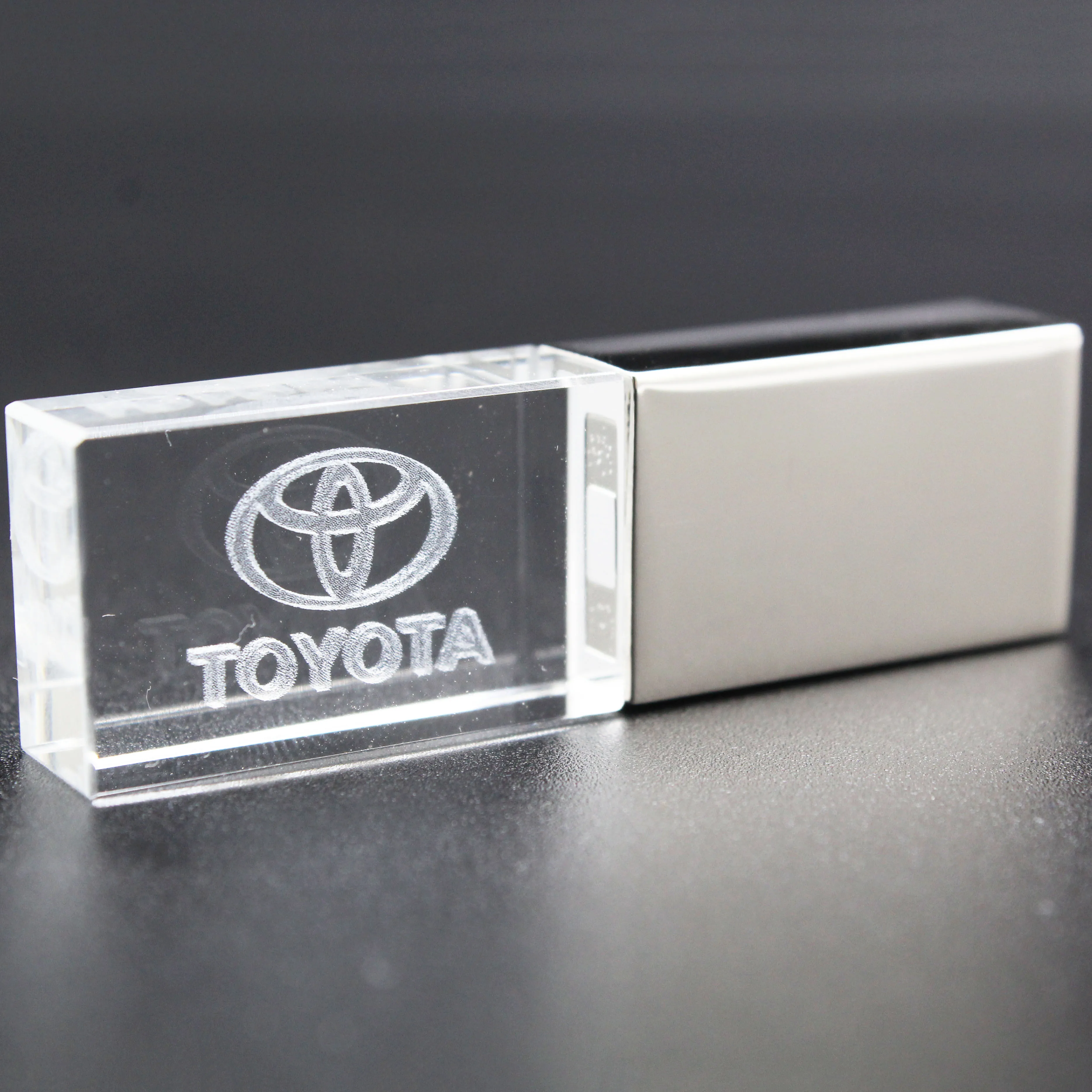 

128GB USB metal crystal TOYOTA 2.0 USB car key model USB 64GB flash drive 4GB 8GB 16GB 32GB pen drive special gift