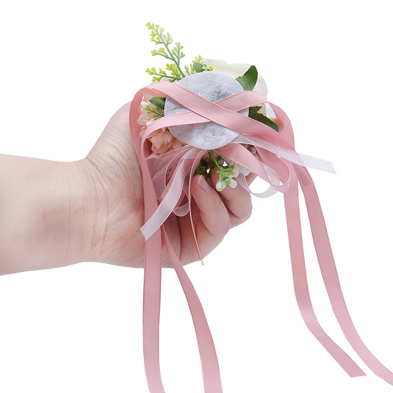 Браслет-бутоньерка с цветами на запястье для свадьбы |