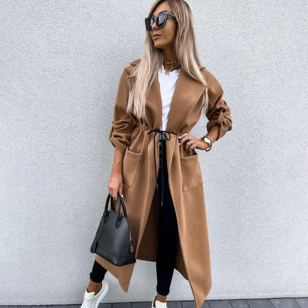 Модное длинное шерстяное пальто в клетку с отложным воротником женское