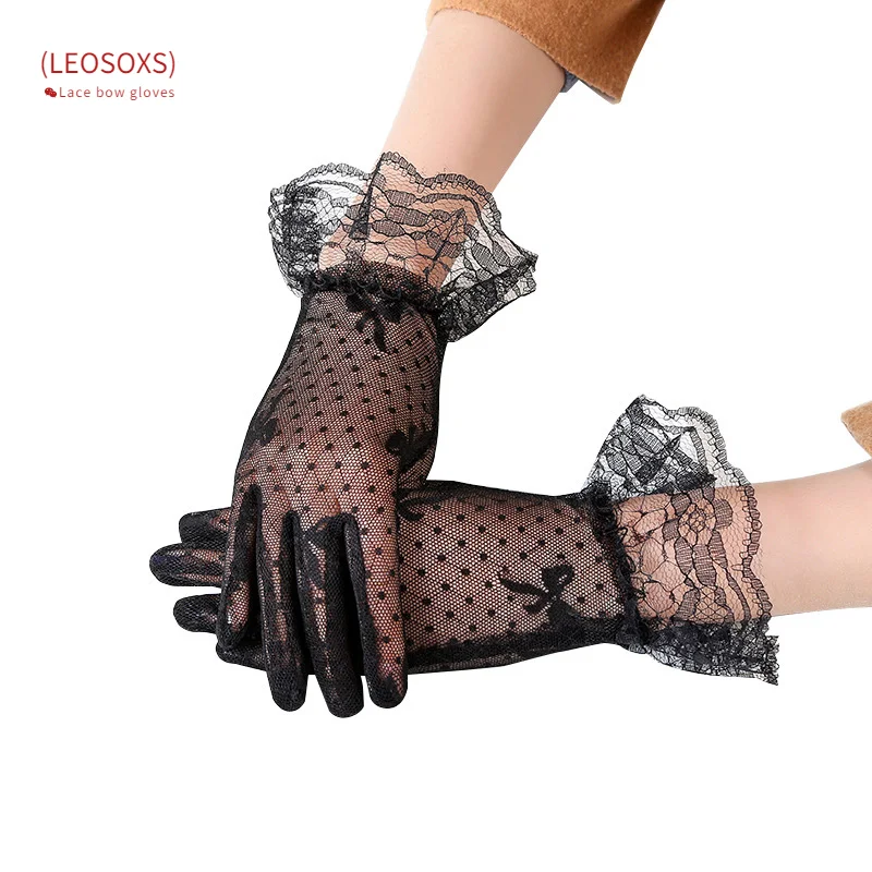 

New Trendy Sexy Lace Short Bow Gloves White Black Bride Party Gloves Women Elegant Vintage Floral Summer Anti-UV Driving Mittens