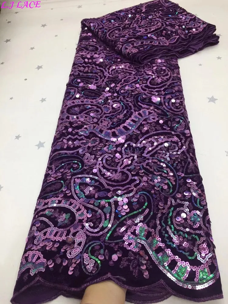

Fashion hot design velvet lace fabrics 5 yards sequins Embroidered Fabric gowns sewing Material tissue 2020 laces fabrics Velvet