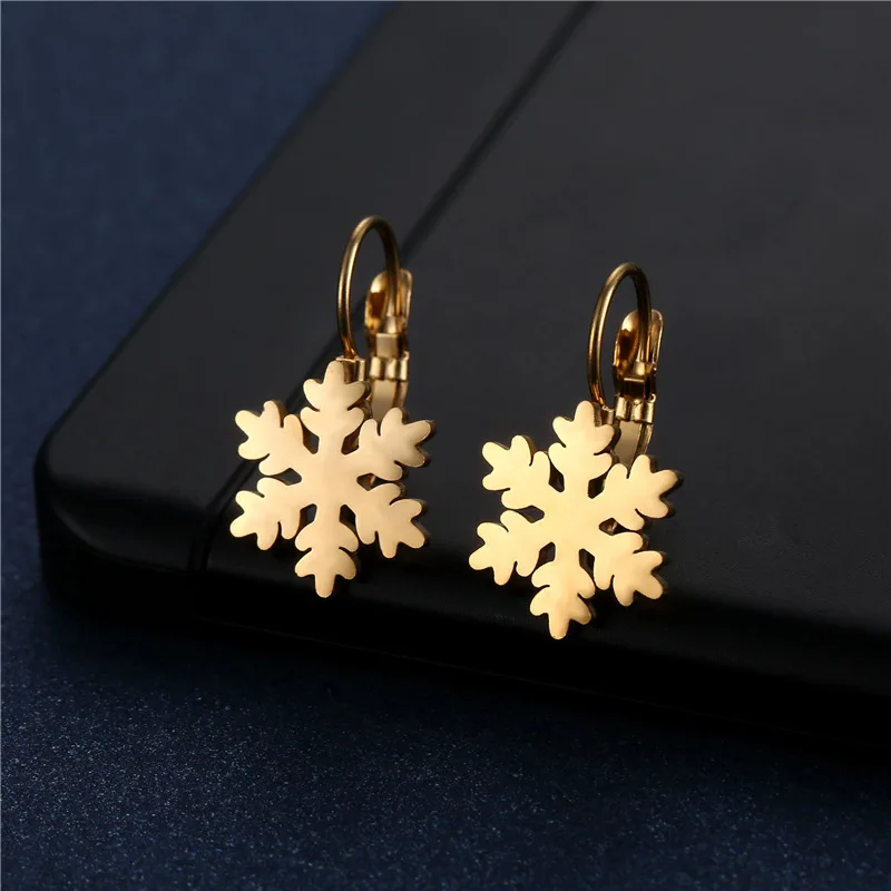 

Stainless Steel Snowflake Earrings Female Glossy Laser Cut Gold Christmas Earrings For Women Heart Flower Jewelry Earrings Gifts