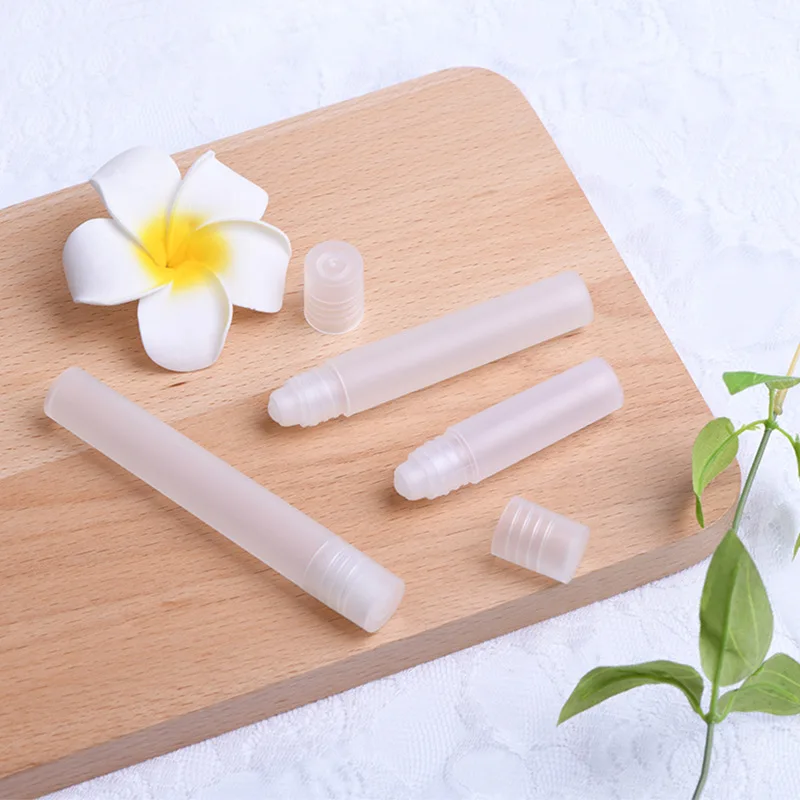 Новые матовые прозрачные пластиковые бутылки с роликами духи бальзам образец