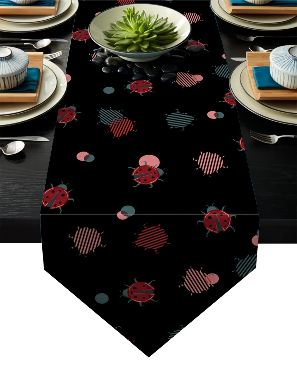 Ladybug Black Table Runner Flag Home Party Decorative Tablecloth Runners for Wedding | Дом и сад
