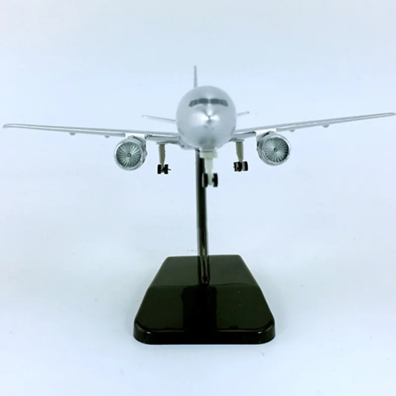 18 см 1/400 масштаб литой Пластик сплав авиалайнер B777-300 United игрушечные модели