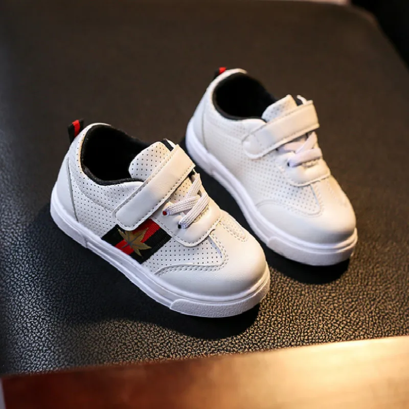 Детская повседневная обувь для мальчиков и девочек белые кроссовки сохраняющие