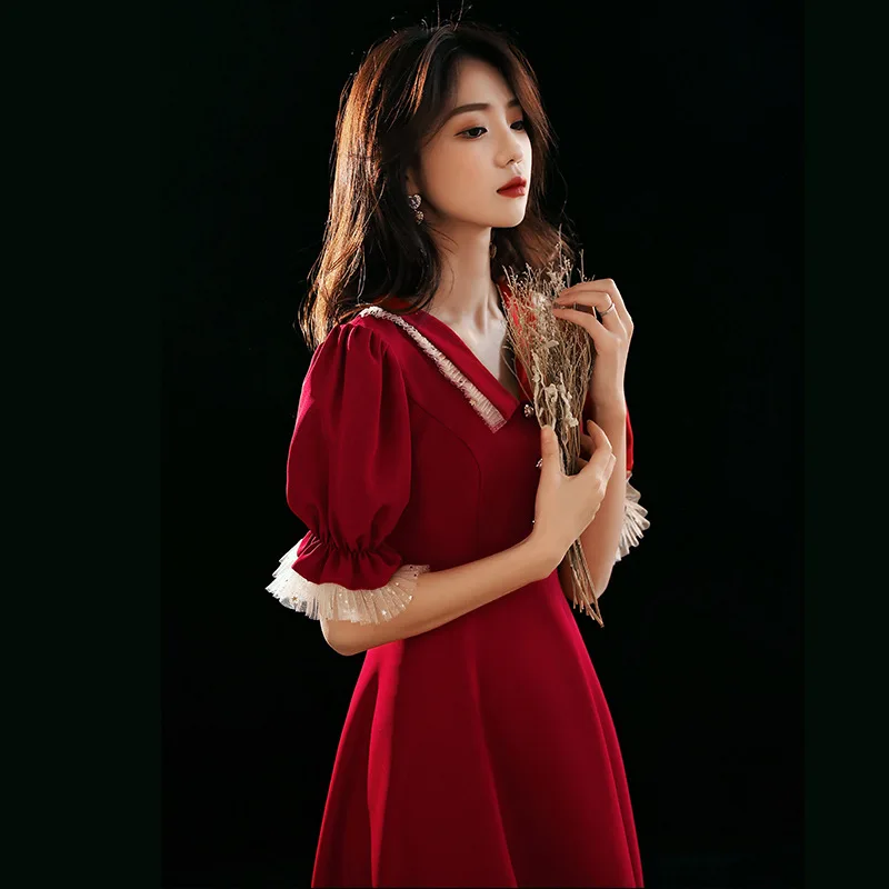 Короткое вечернее платье знаменитости Ночная рубашка без рукавов черный