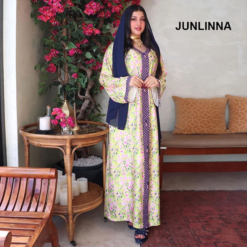 

100% Polyester Women's Robe-casual Dress Autumn New Fashion Print Muslim Dresses V Neck Long Sleeve Abaya Vestidos