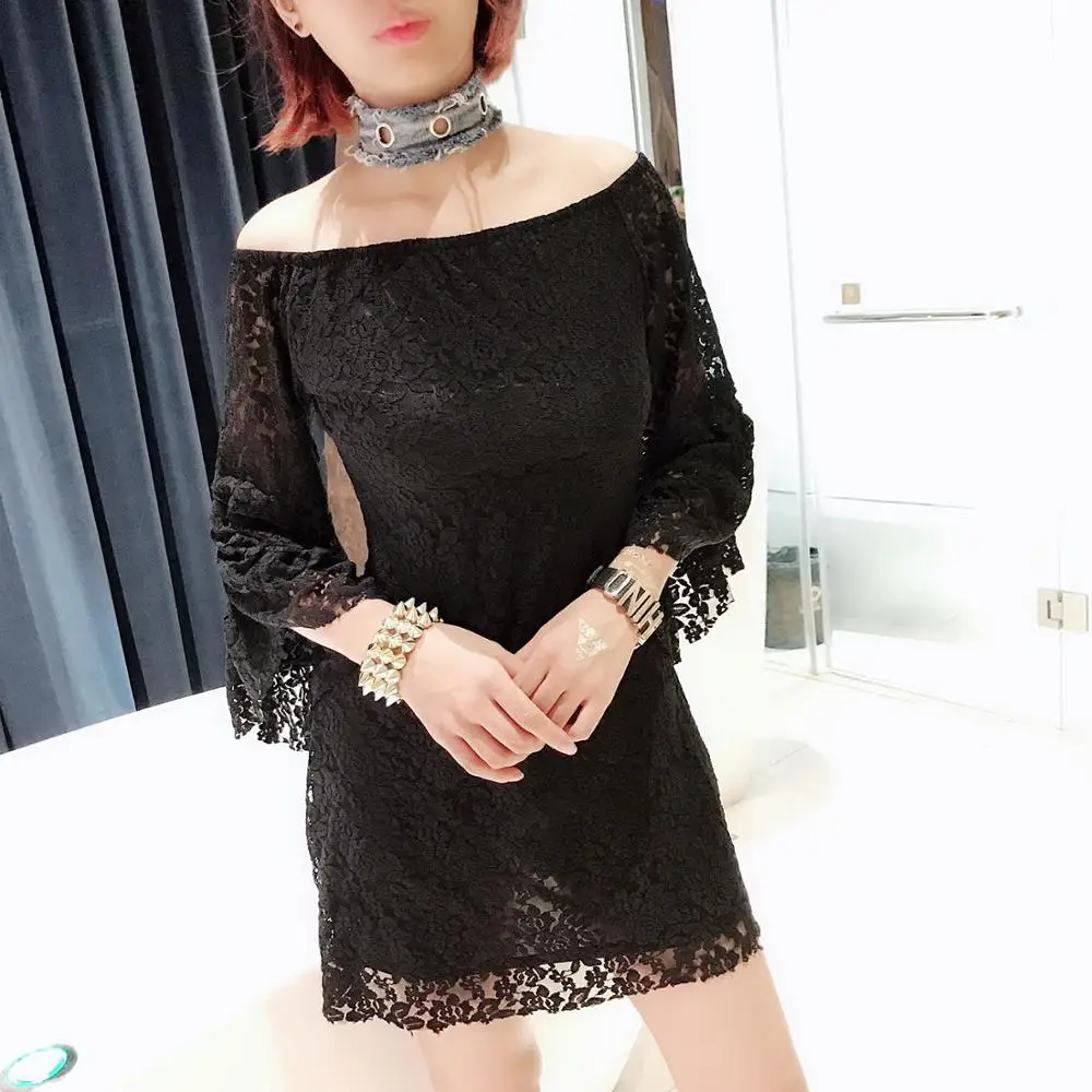 Корейская версия белого кружева элегантное слово воротник рукав трапециевидной