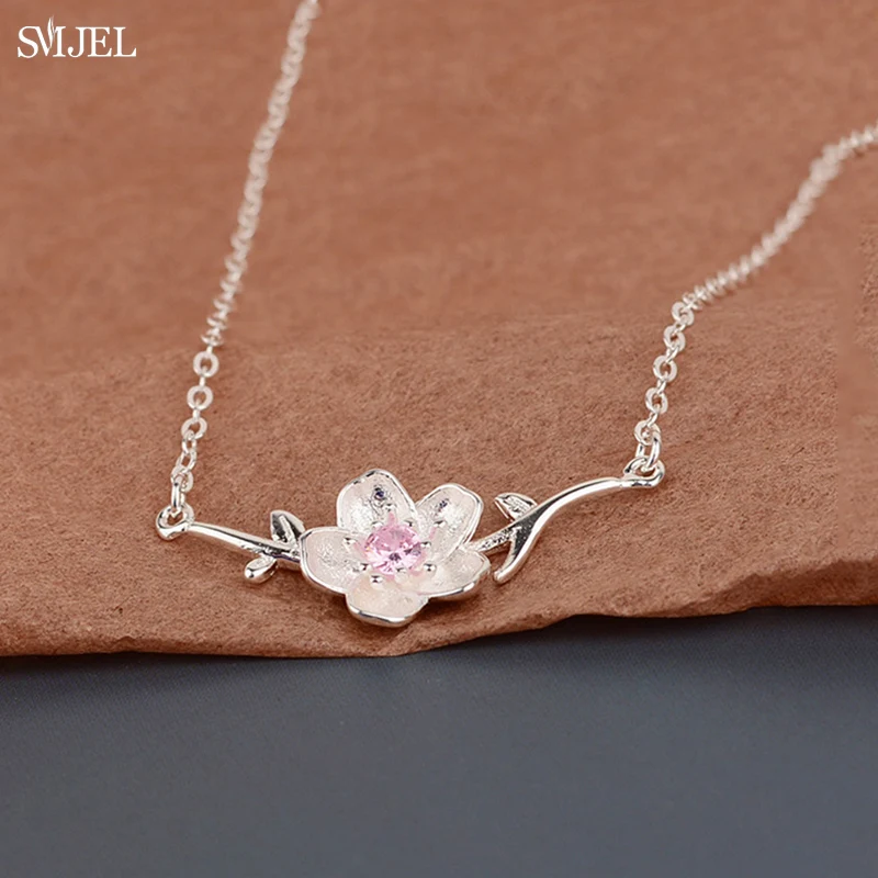 

New Fashion Blossom Cherry Flower Necklace for Women Romantic Sakura Pendants Necklaces Jewelry Accessories Birthday Gifts