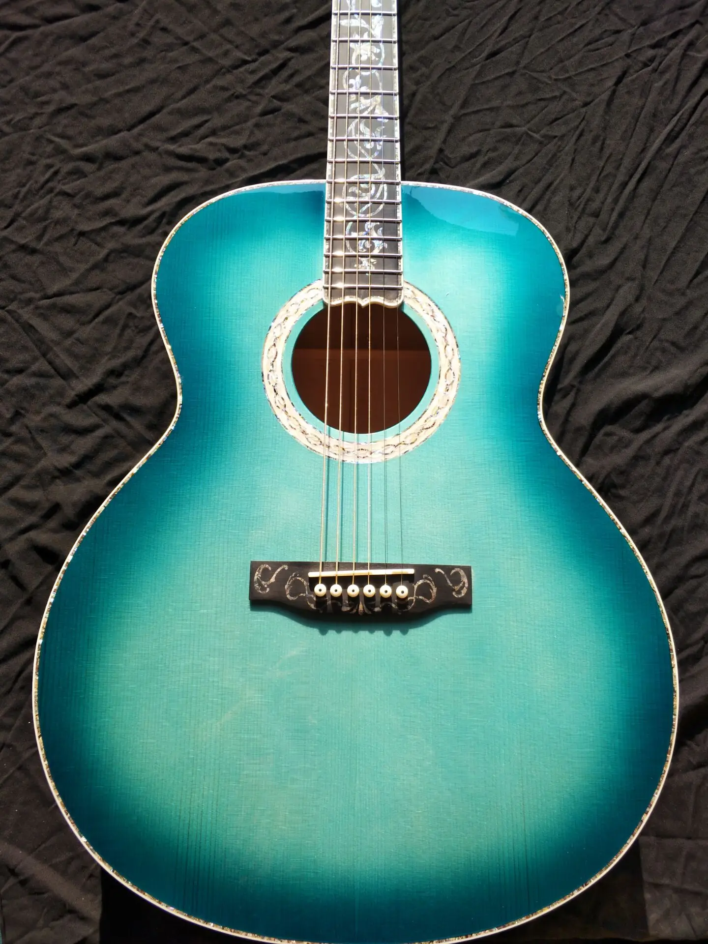 Бесплатная доставка гитара AAAA из цельной древесины 43 дюйма супер дизайн под