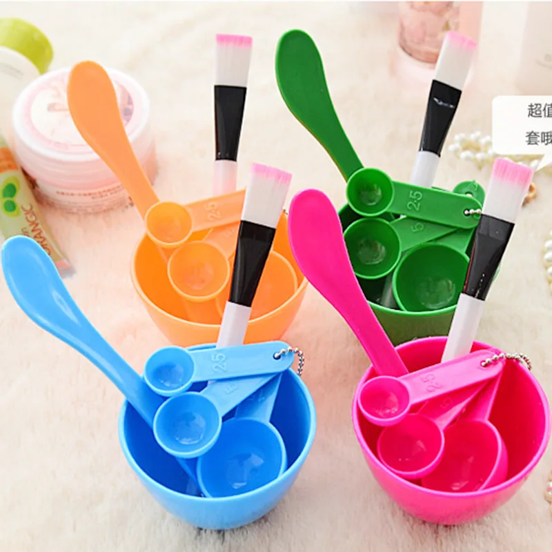 Набор из четырех в одном чаши Корейском стиле набор косметических масок для