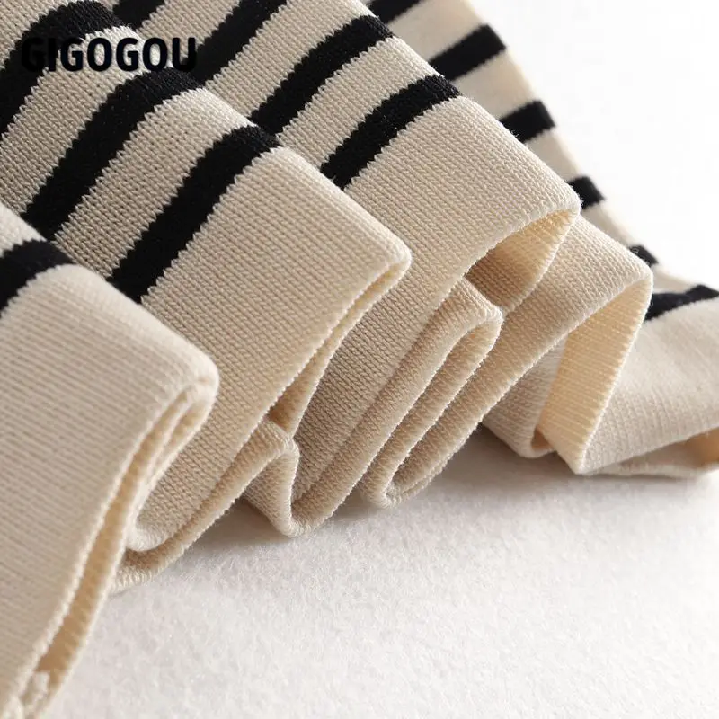 Женский трикотажный костюм GIGOGOU комплект из двух предметов: футболка с коротким