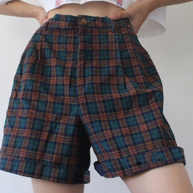 

Vintage Shorts Fashion Plaid Straight Shorts High Street Loose Mid Wasit Short Pants 2021 New Summer Women Student Clothes