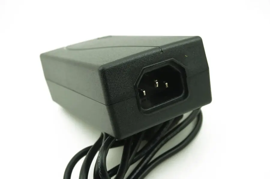 100V-240V электрический адаптер питания для зарядного устройства - купить по