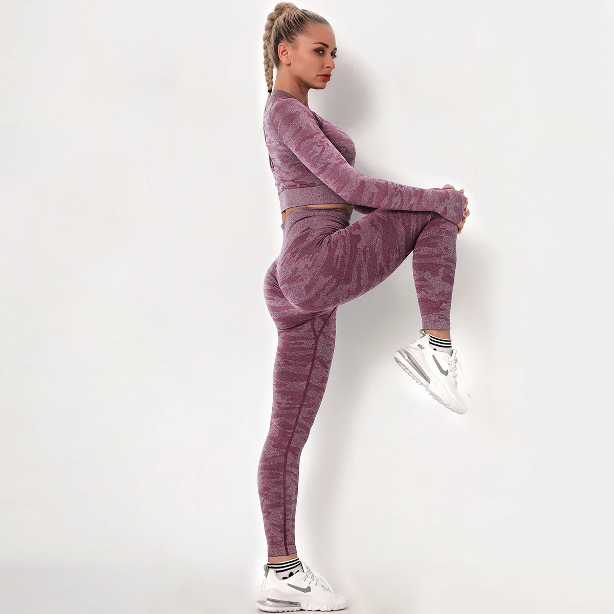 

Women's seamless camouflage suit two-piece high-stretch slim fitness yoga exercise