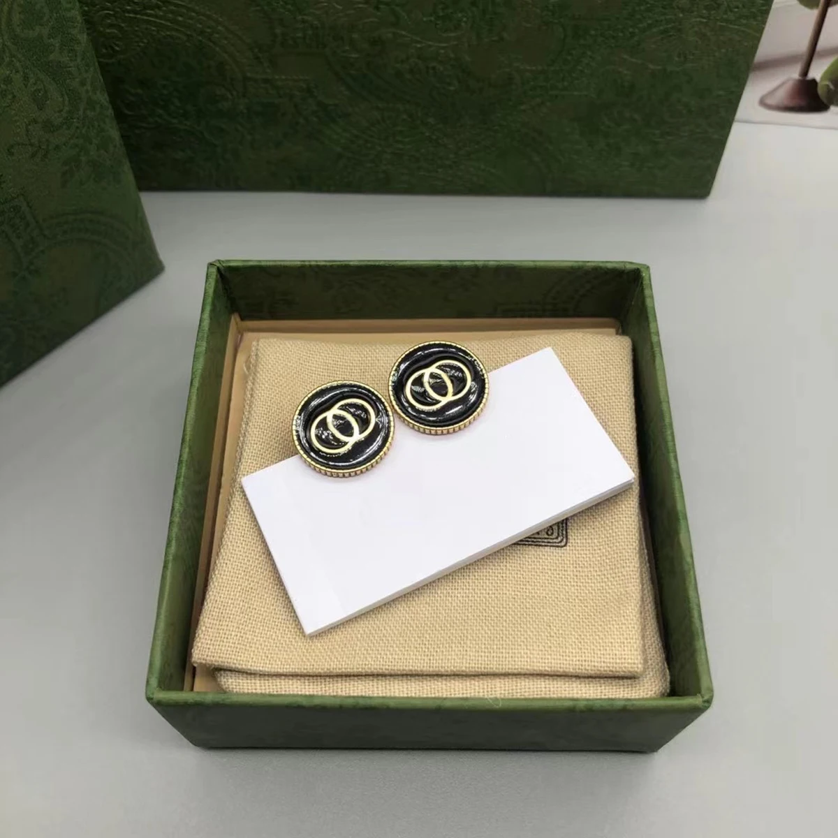 

Изысканные женские серьги из серебра 925 пробы, новый стиль, круглые черные серьги, оригинальные высококачественные фирменные украшения, пра...