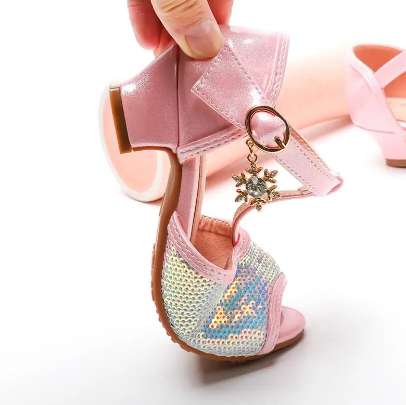 Вечерние кожаные сандалии принцессы для девочек со стразами и блестками детская