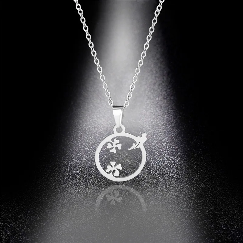 

Flower Pendant Necklace Four Leaf Clover Pendant Necklace For Women Stainless Steel Quality Fashion Jewelry