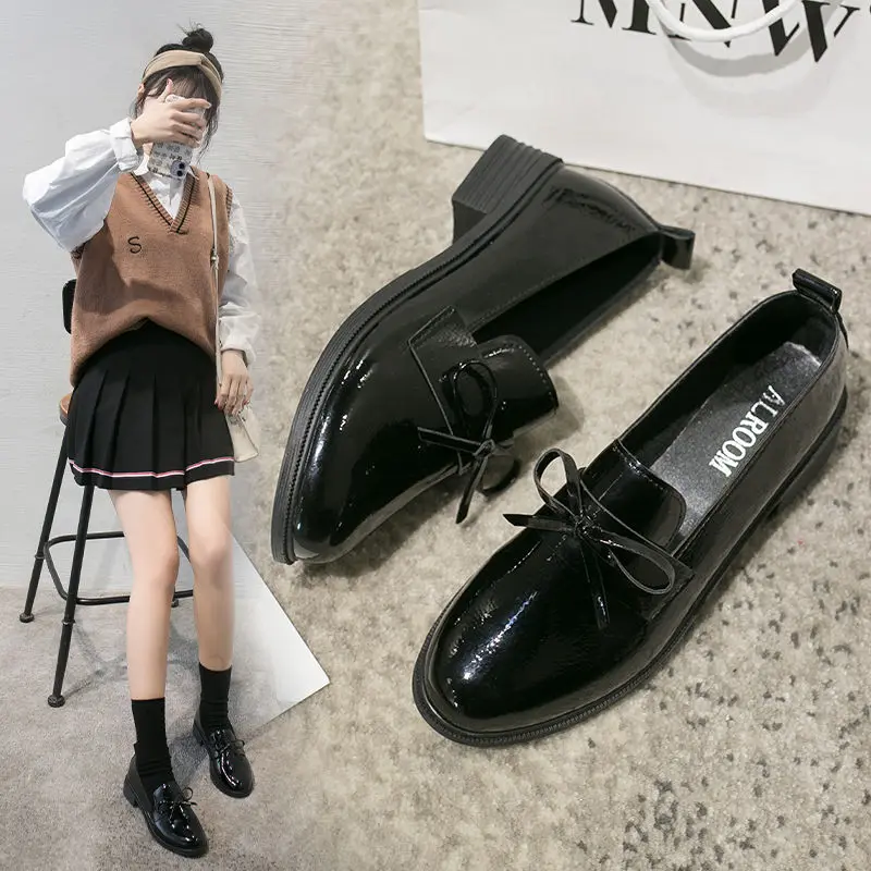 

New autumn women's leather shoes hot sale leather loafers comfortable flat-bottomed low-heel work shoes fashionable outdoor shoe