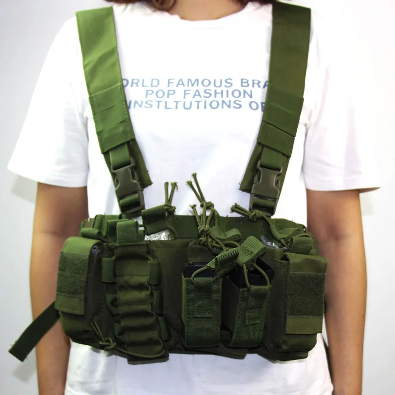 Тактический военный жилет легкий боевой нагрудный для охоты страйкбола