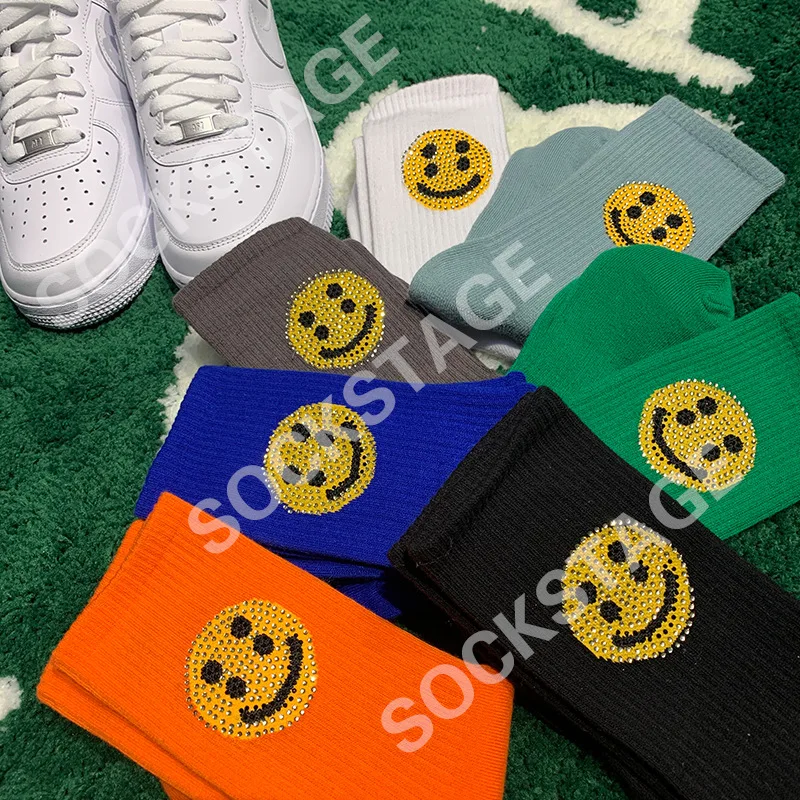 

2020 hot drilling smiley face socks casual skateboarding sports socks street hip-hop cotton socks 5pairs/piece