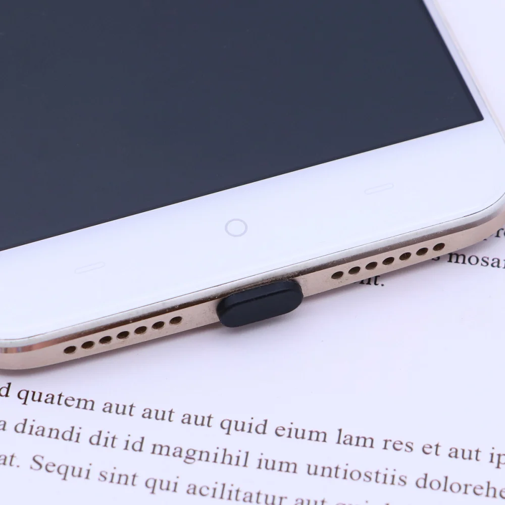 

10 Pairs 3.5mm Earphone Jack Anti Dust Plugs And Type-C Port Plugs for Phones Laptop PC (Black)