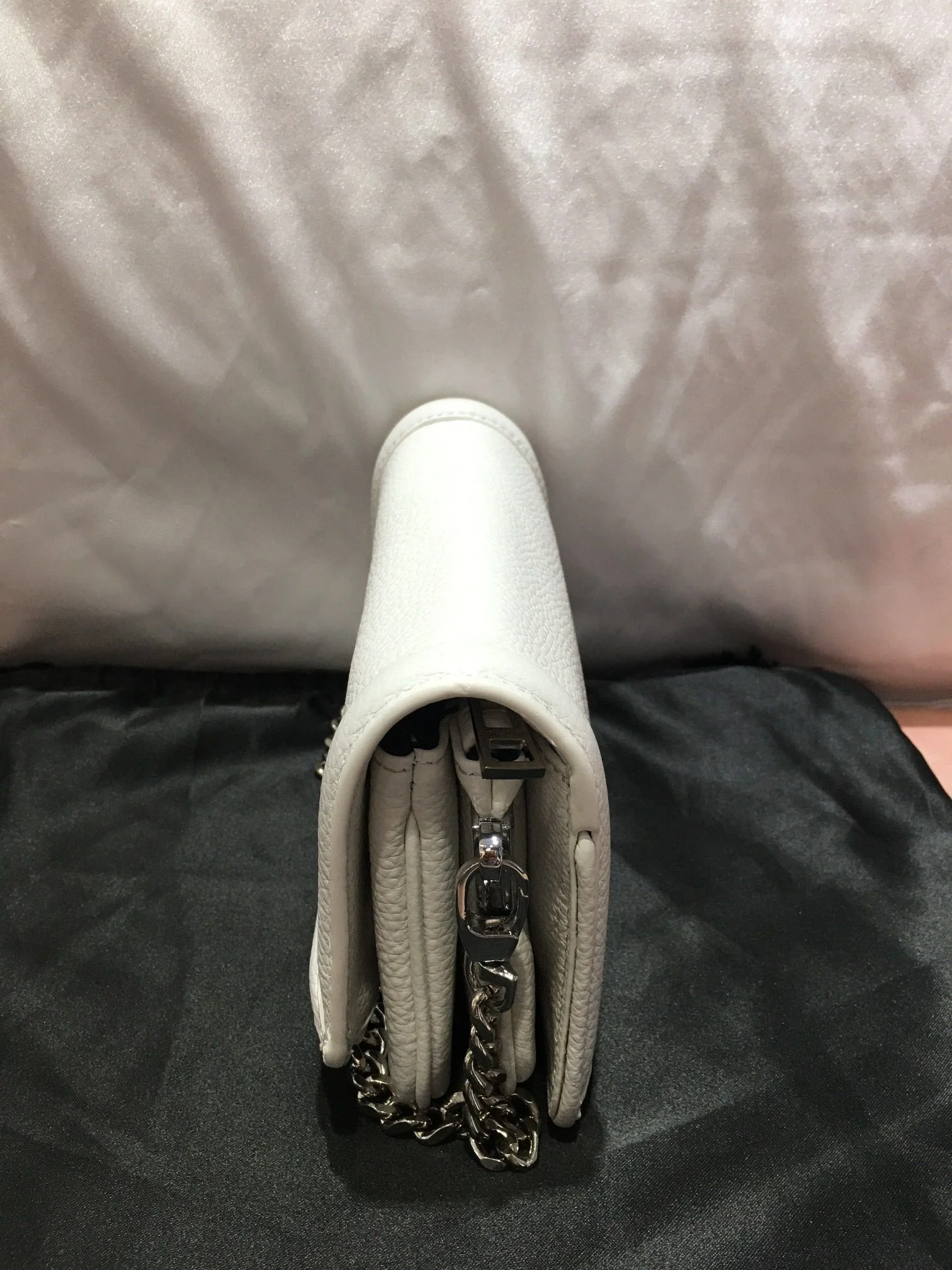 

White Cow Leather Folder Bag Silver Metal Chains Small Bags Wings Decorate Messenger Bag 2021