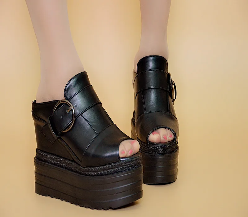 

2020 new 13CM super high heel women's slippers Europe and America nightclub wedges slippers muffin thick sandals and slippers