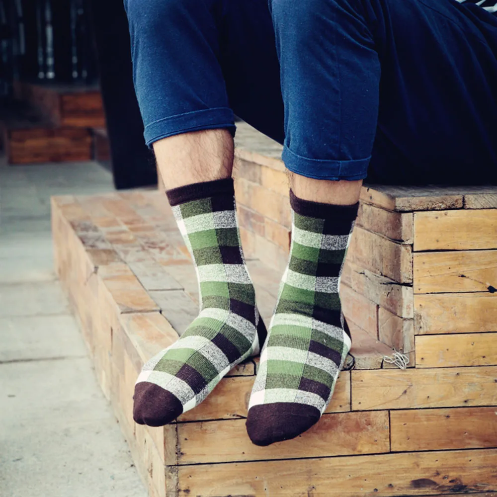 

Brand New Casual Socks Colorful Plaid socks Charming Checker Men Cotton