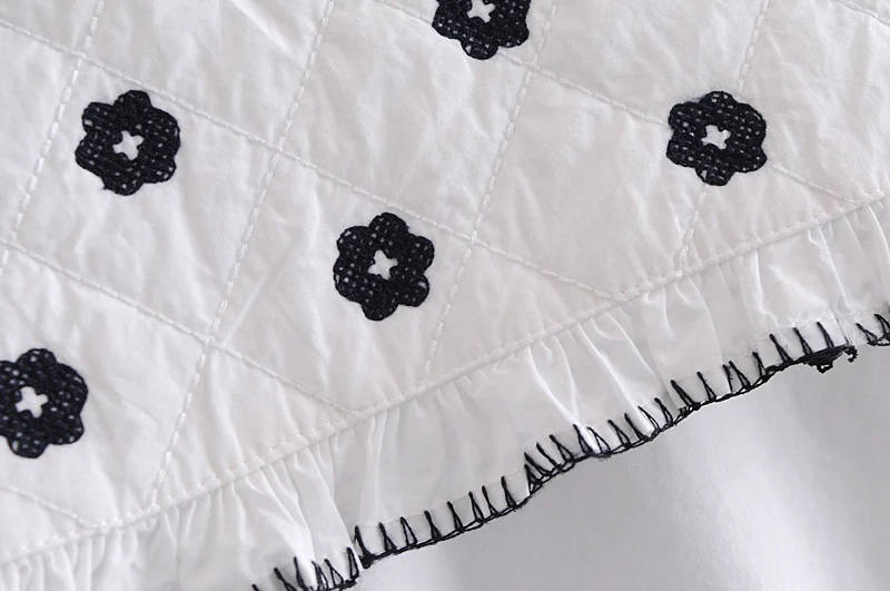 

Spring New Leisure Style Shirt Solid Color Lotus Leaf Collar Design Single Breasted Decoration Women's Embroidered Poplin Top