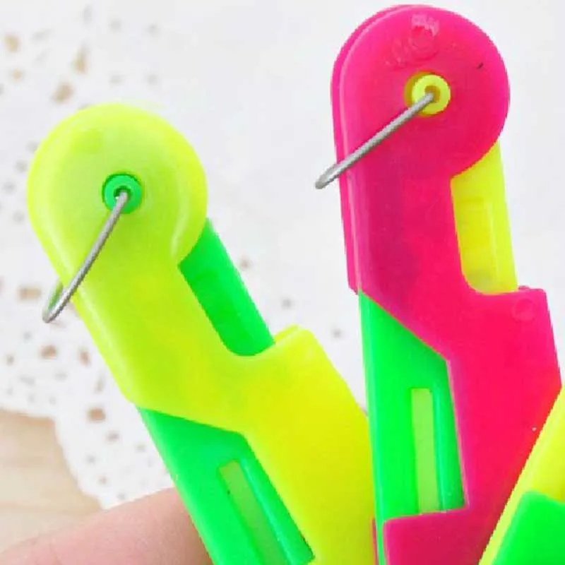 

5Pcs/lot Sewing Needle Threader Thimble Thread Tool Threader Elderly Guide Needle Easy Device Automatic Thread Sewing Supplies
