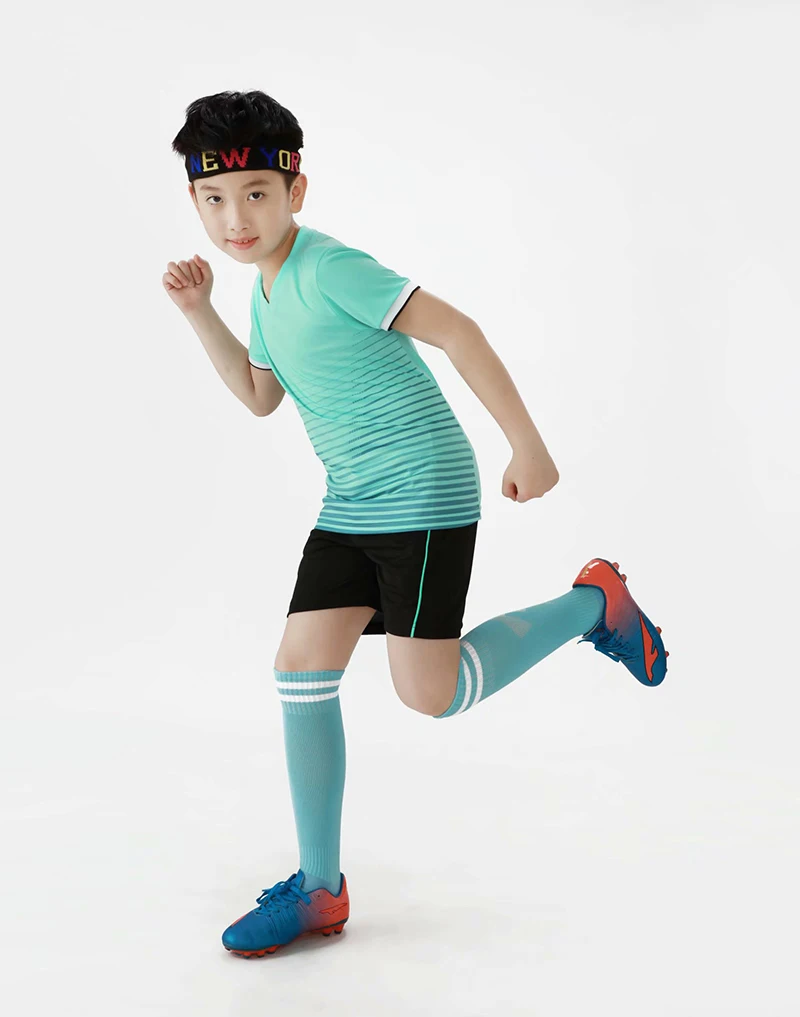 Детская Футбольная форма с логотипом на заказ именем и номером 2020 | Спорт