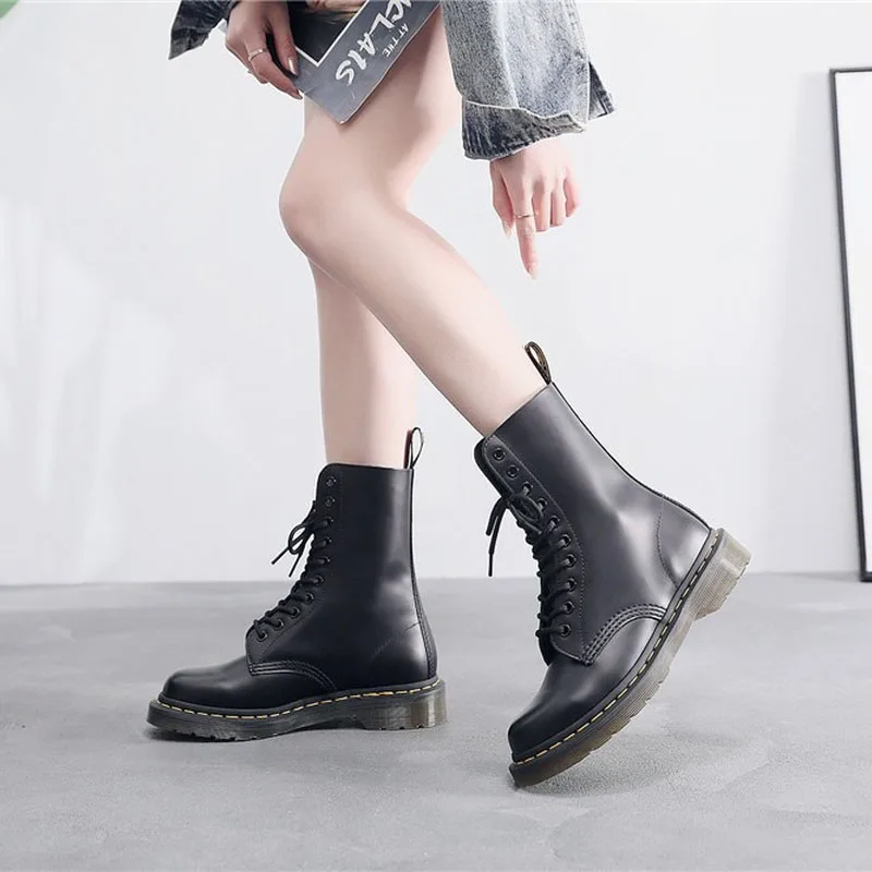 

Martin boots women autumn winter new 10-Eye British style couple short boots men women cow leather boots trend locomotive shoes