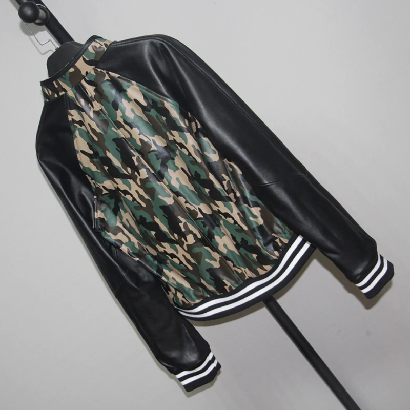 Куртка-бомбер женская из овечьей кожи с камуфляжным принтом | Женская одежда