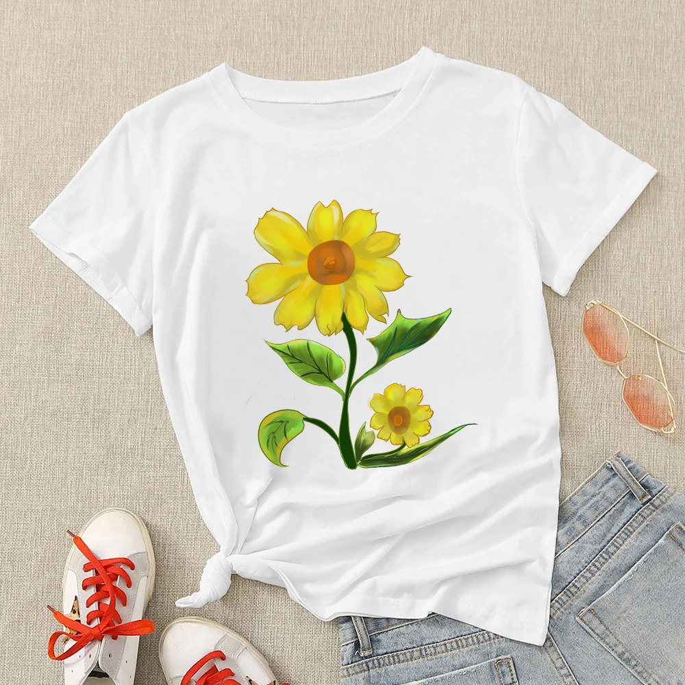 

Aesthetic Flower Graphic T-shirt Women Yellow Small Chrysanthemum Printed Short Sleeved Summer New Arrivals Top Tshirt