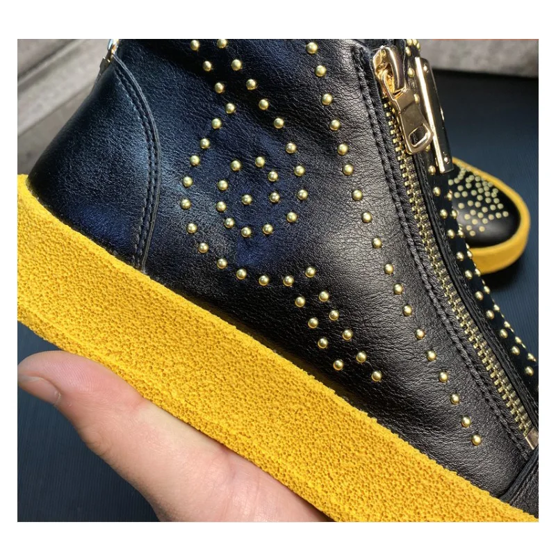 

OVXUAN Mens Fashion Ankle Boots Men Genuine Leather Rivet Metal Decoration Riding Boots Luxury British Black Casual Shoes Male
