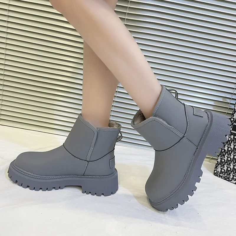 

Женские зимние ботинки, новинка 2021, теплая зимняя обувь на толстом бархатном меху, женские модные Нескользящие короткие ботинки на толстом ...