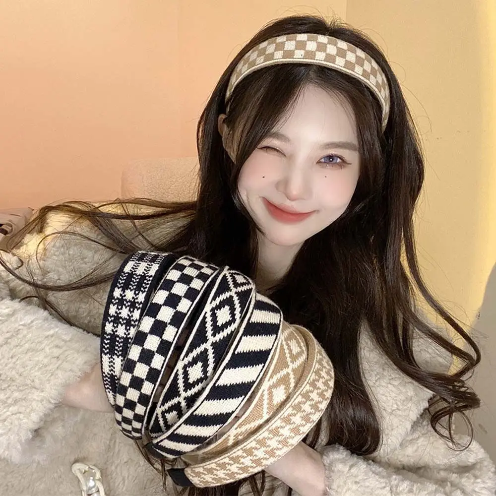 

Korean Style Headwear Simple Knitted Wide Hair Hoop Plush Checkerboard Washing Face Hairband Fashion Hair Accessories