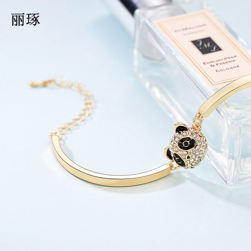 

Explosion style cute national treasure panda style bracelet with crystal zircon alloy accessories fashion wild jewelry