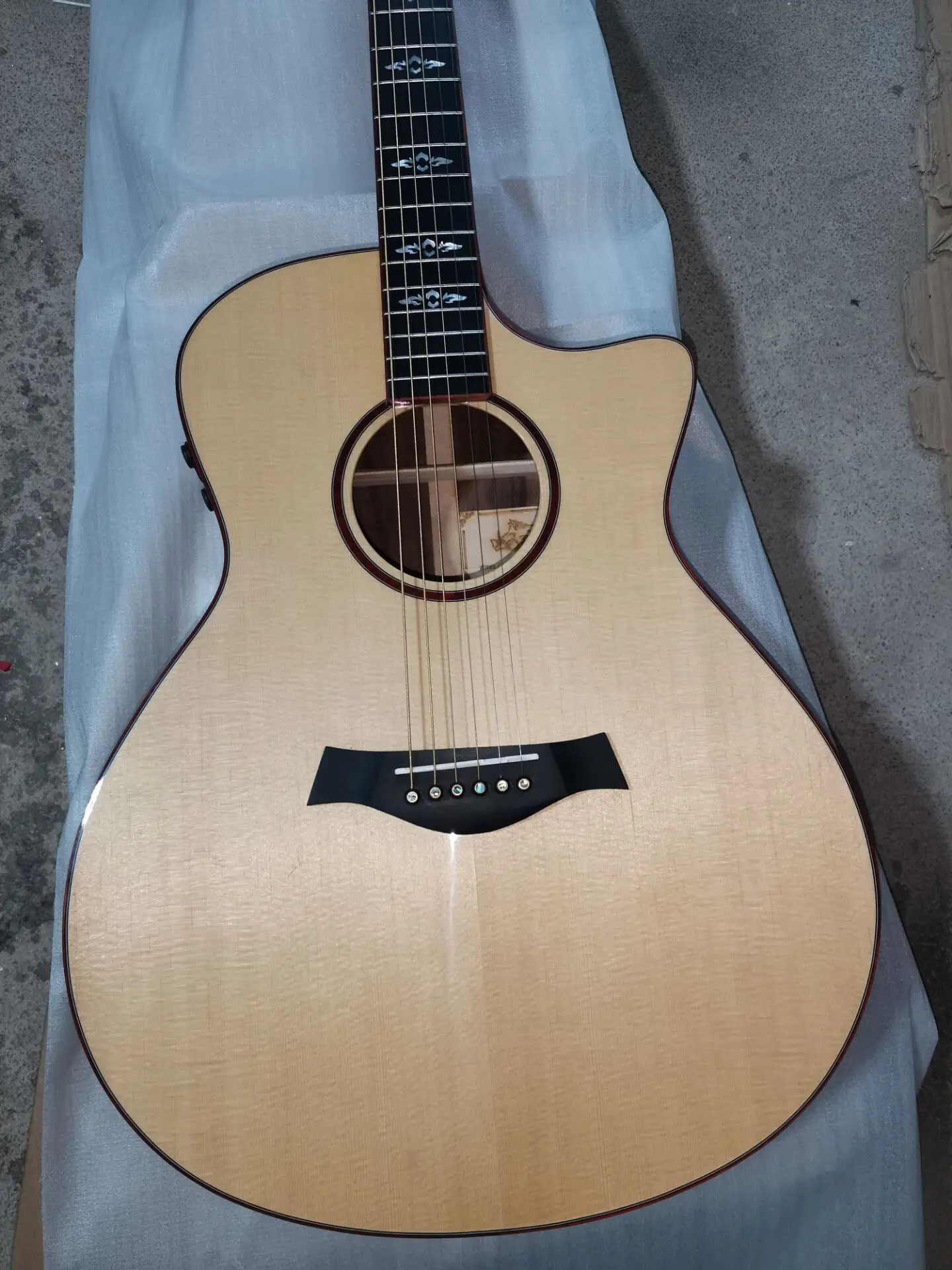 Бесплатная доставка сделанная на заказ полностью твердая Акустическая гитара