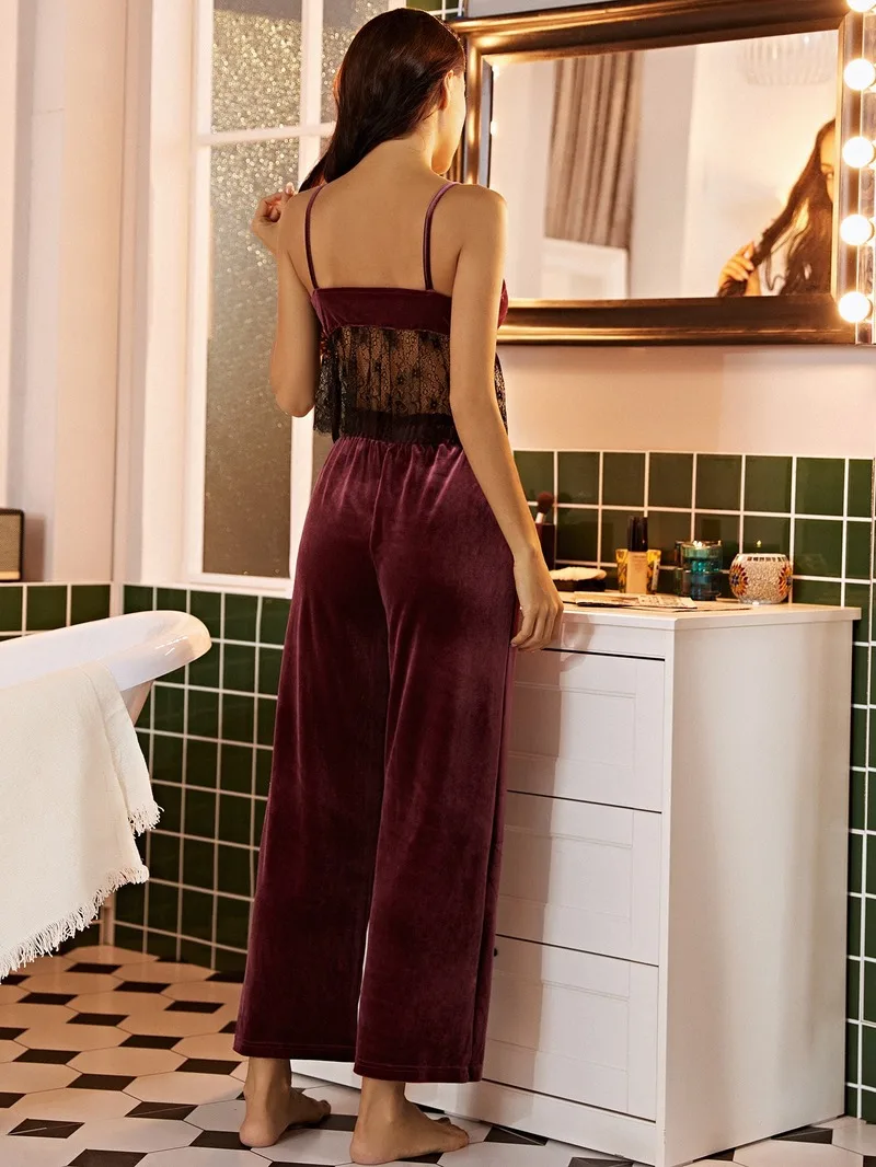 

2021 Spring New Wine Red Gold Velvet Pajamas Lace Sexy Ladies Homewear Women Pajama Set Sleeping Clothes Women