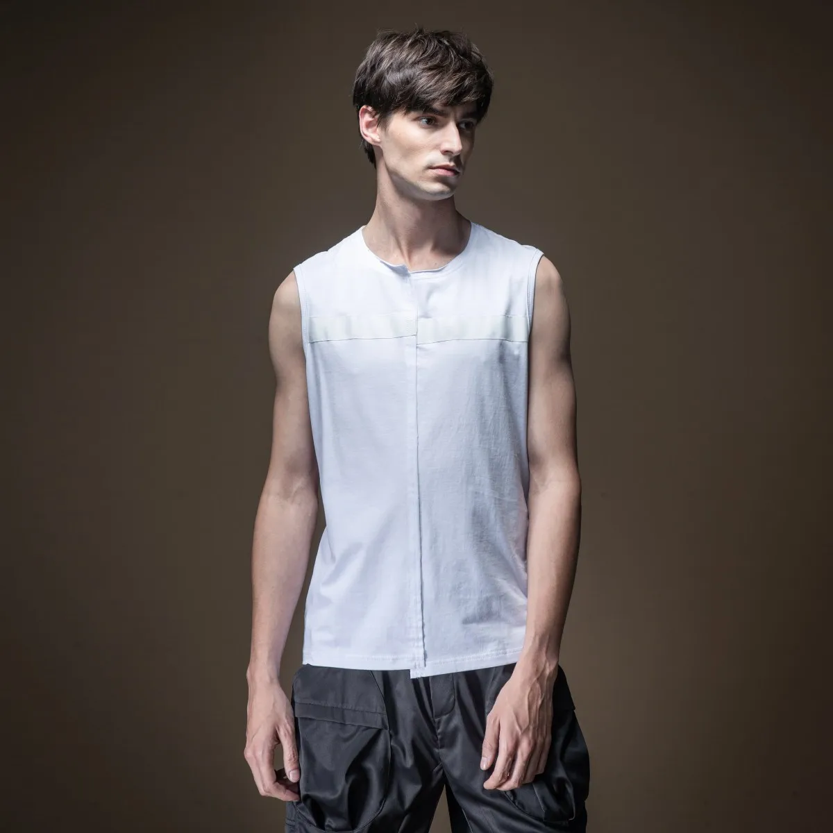 Pinli 2020 лето новый тонкий сплошной круглый вырез без рукавов светильник хлопок