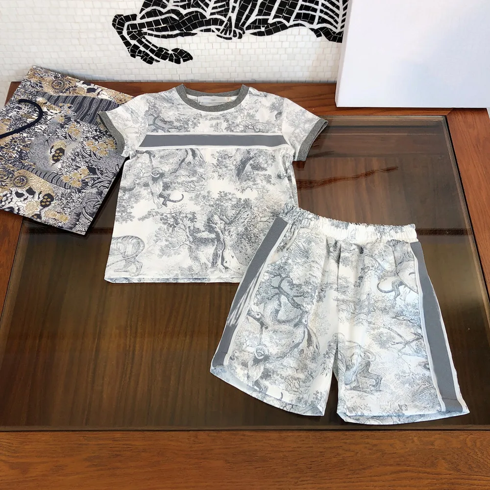 

Designer new summer 2021 children's clothing boys and girls fashionable summer suits fashion children's clothing short-sleeved s