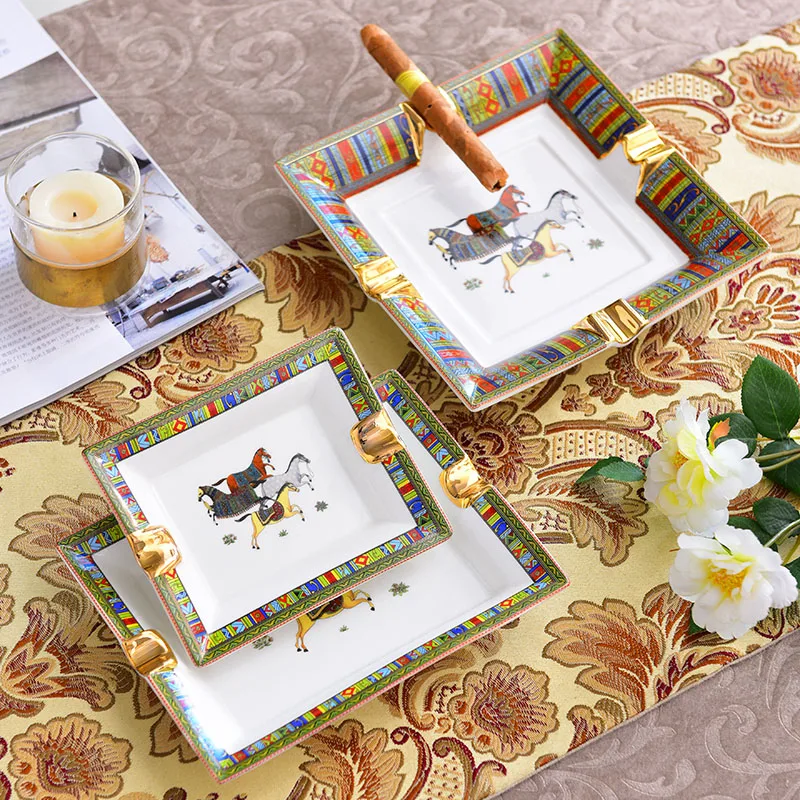 

"Европейский роскошный пепельница, фарфоровая пепельница, лошадь, сигара, украшение для дома, портативный поднос для курения, индивидуальны...